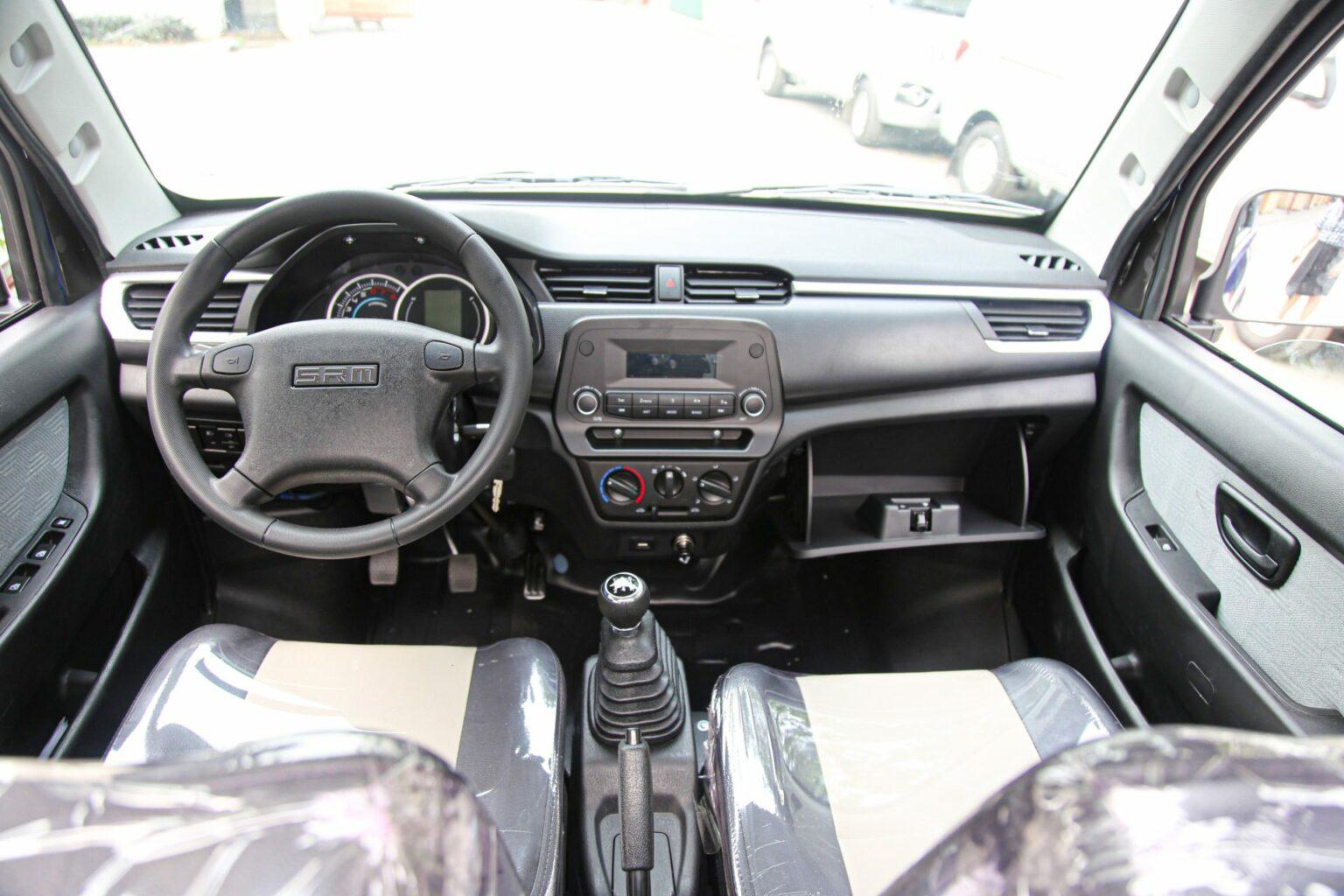 noi-that-xe-tai-srm-k990-1536x1024-1.jpg