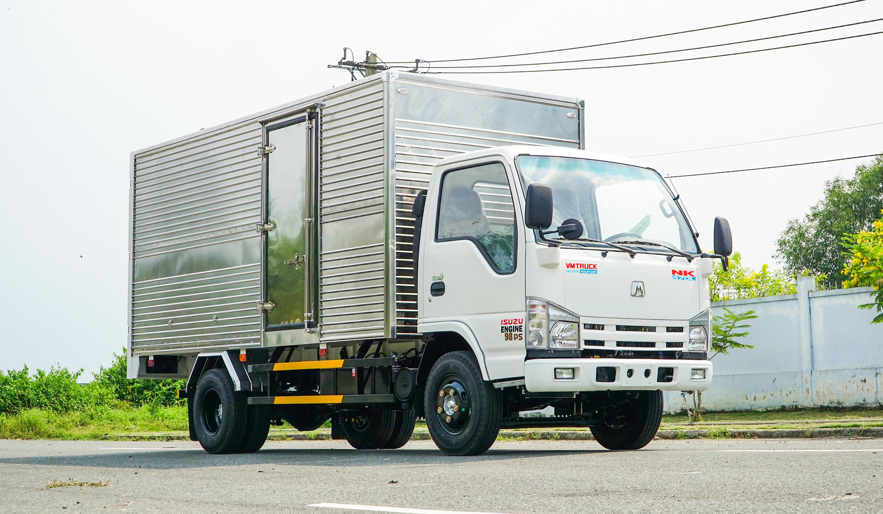 So sánh xe tải 3.5 tấn Tera345sl với Isuzu VM NK650SL9