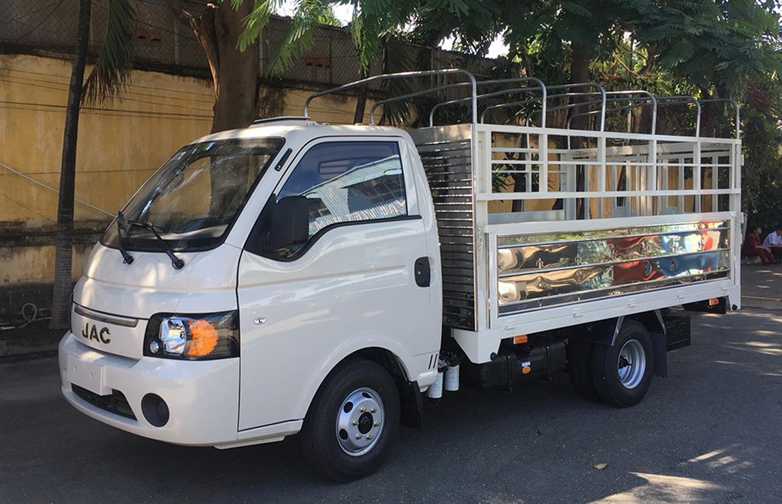 So sánh xe tải 1.25 tấn Tera Star Plus với xe tải Jac X125