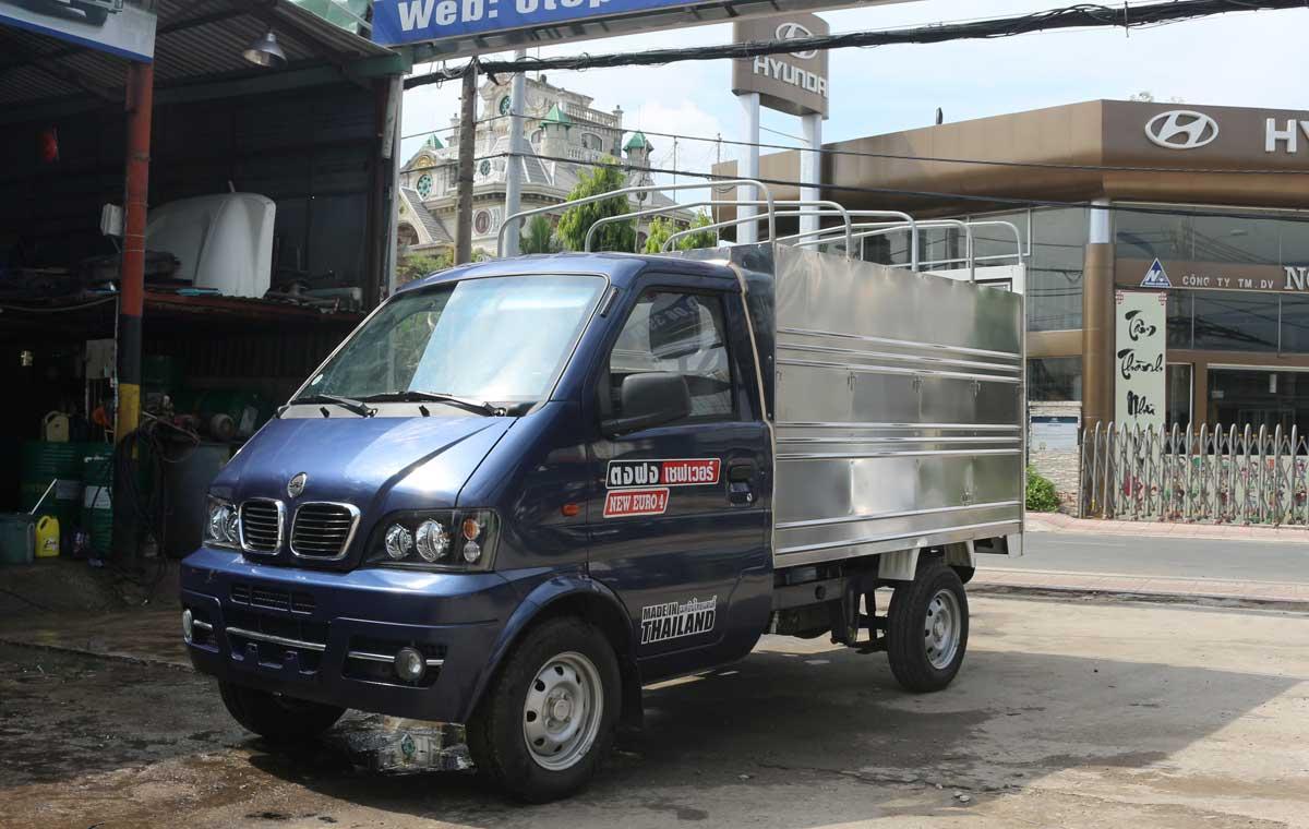 xe-tai-nho-thai-lan-dfsk-800kg.jpg