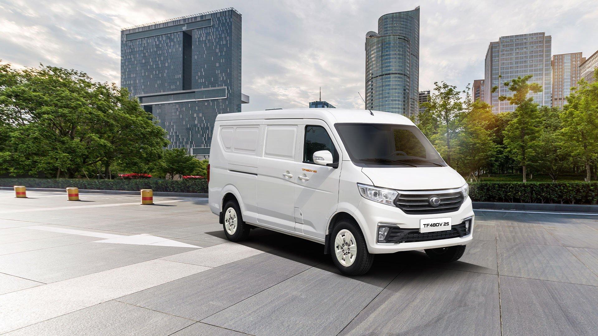 So sánh xe tải van 2 chỗ Tera V6 với Thaco TF480V 2S