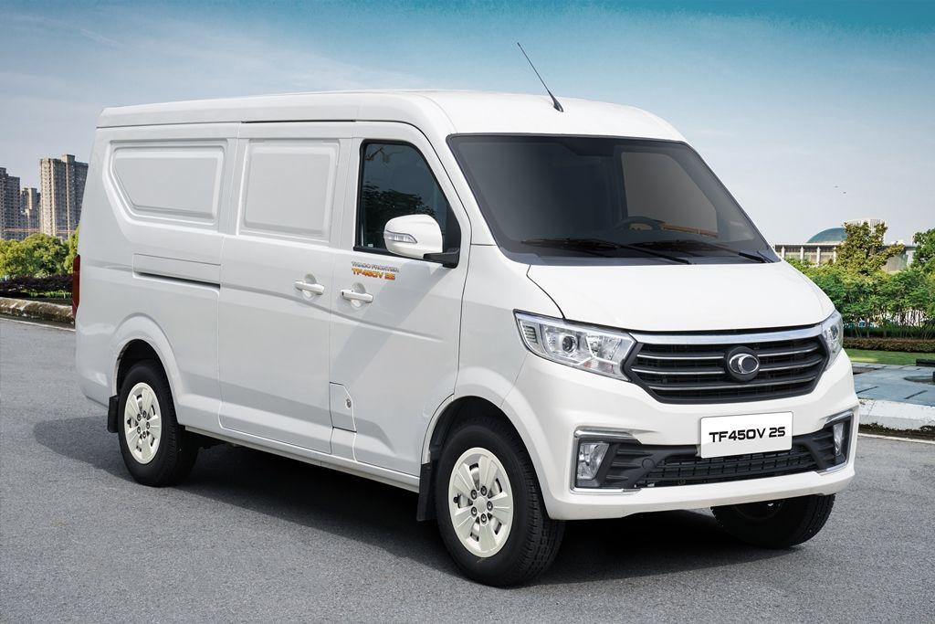 So sánh xe tải van Tera V6 2 chỗ với Thaco TF450V 2S