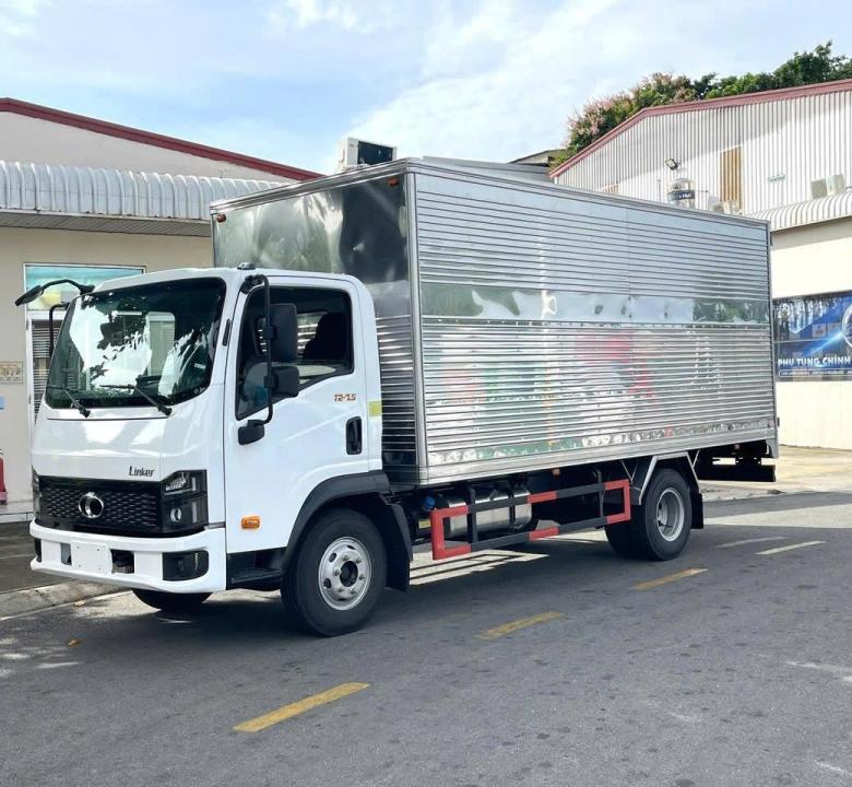 So sánh xe tải Tera 345SL Plus và Thaco Linker T2-7.5